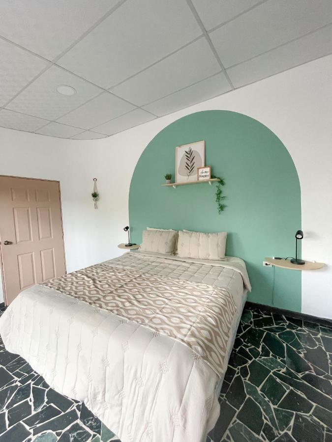 Casa Serena B&B Santa Tecla Екстериор снимка