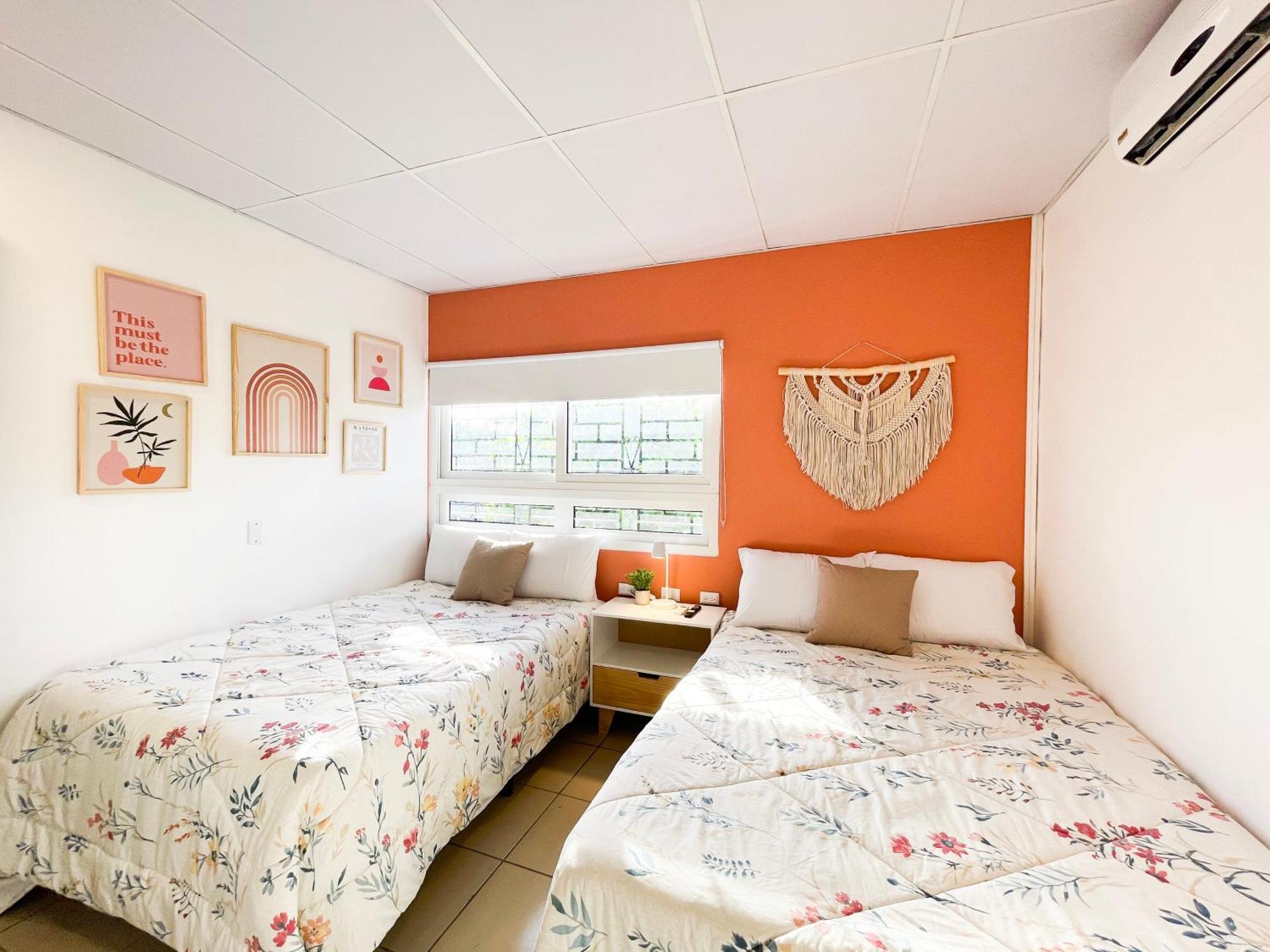Casa Serena B&B Santa Tecla Стая снимка